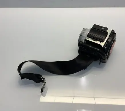 Porsche Macan (95B) Rear seatbelt 95B857805B 031935208