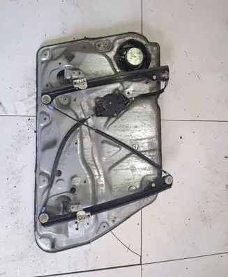 Volkswagen PASSAT B5 Sliding door window regulator with motor 3B4837756A