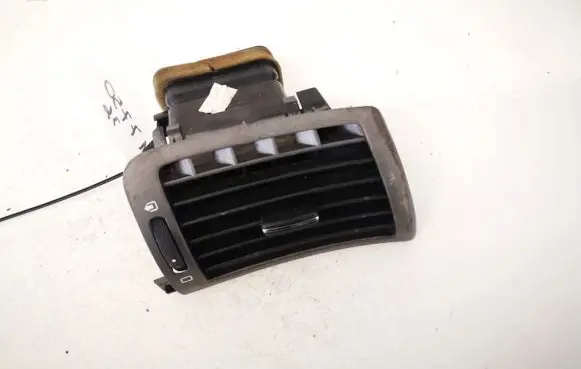 Peugeot 407 Dash center air vent grill 9644589377