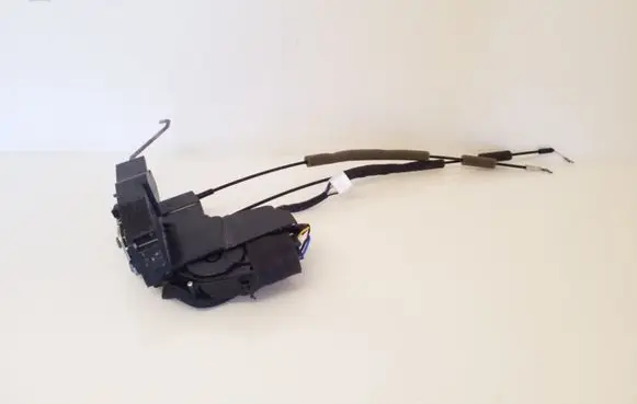 Mazda CX-7 Front door lock