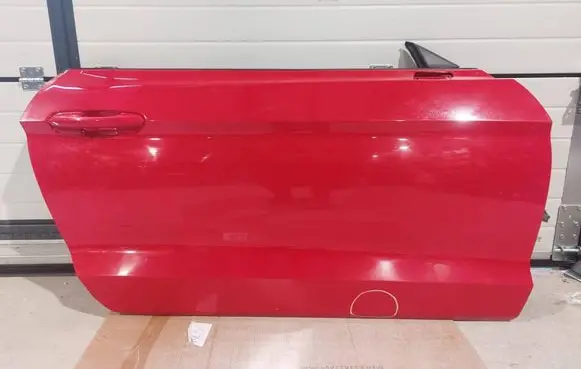 Ford Mustang VI Door (2 Door Coupe) FR3Z6320125A
