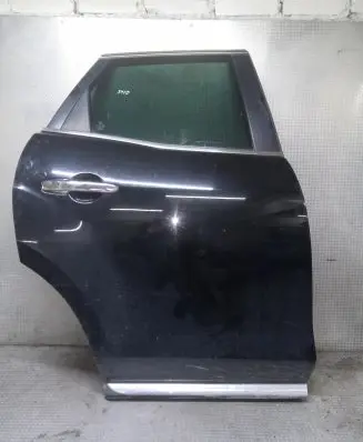 Mazda CX-7 Rear door