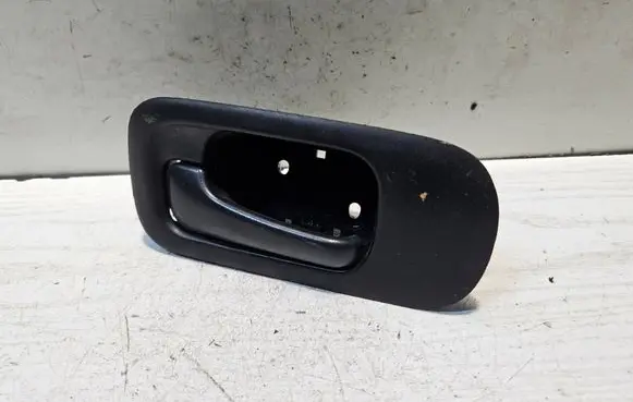 Honda CR-V Front door interior handle S9AFRL