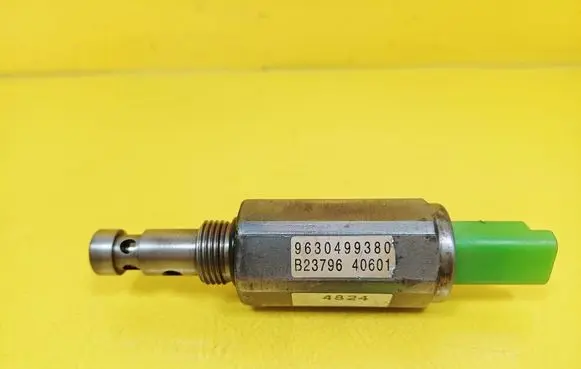 Peugeot 407 Camshaft vanos timing valve 9630499380