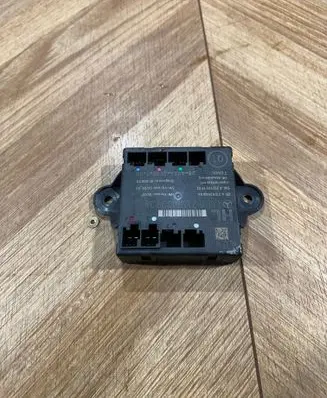 Mercedes-Benz E W212 Door control unit/module A2129003906 A2129029902 A2128208526
