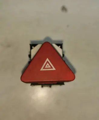 Volkswagen Golf Plus Hazard light switch 5M0953509A 11805S 9751240