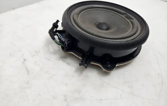 Audi A4 S4 B7 8E 8H Front door speaker 2152503145