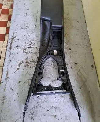 BMW 3 E92 E93 Center console 9170916