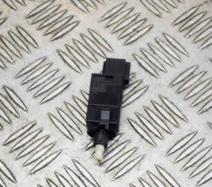 Mercedes-Benz Vito Viano W639 Brake pedal sensor switch A0015459609
