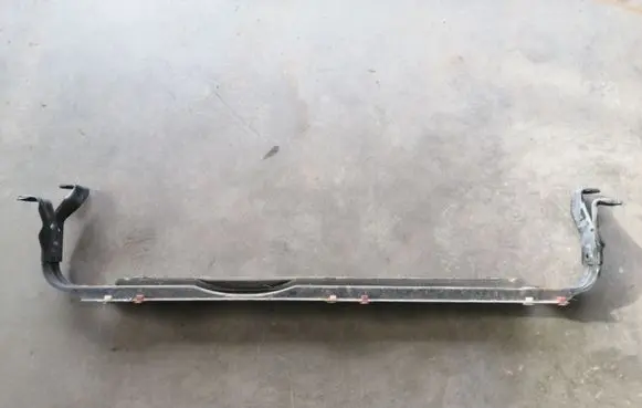 Ford C-MAX I Radiator support slam panel bracket 3M5H8A297JJ