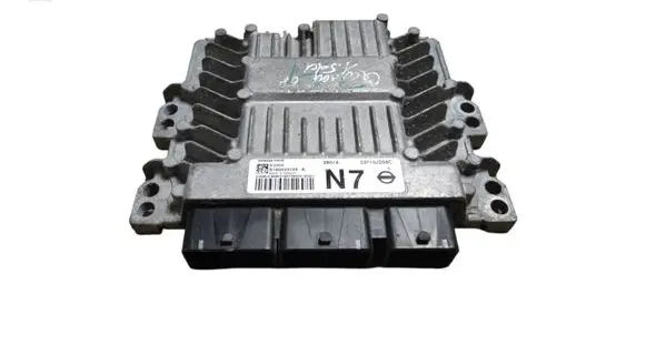 Nissan Qashqai+2 Engine control unit/module 23710JD58C S180033106A