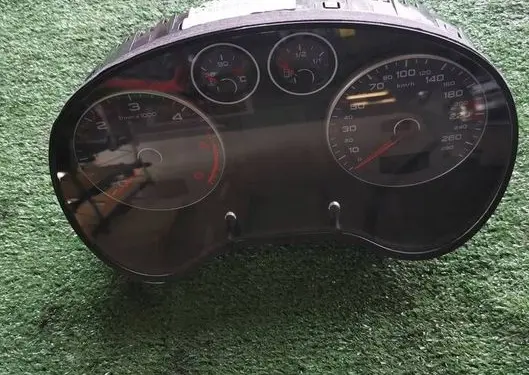 Audi A3 S3 8P Speedometer (instrument cluster) 8P0920932N