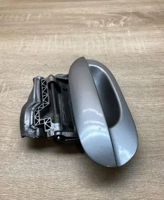 BMW 5 E39 Front door exterior handle 