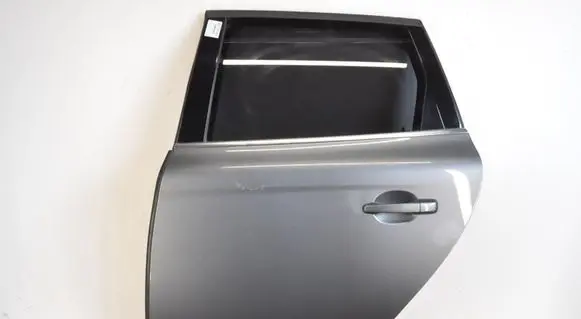 Volvo XC60 Rear door 