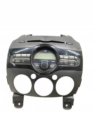 Mazda 2 Radio/CD/DVD/GPS head unit 14797426