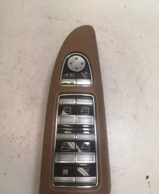 Mercedes-Benz S W221 Electric window control switch A2218213851
