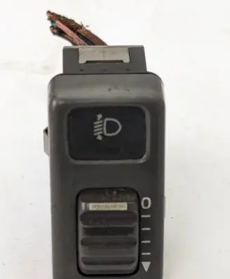 Volvo S70 V70 V70 XC Headlight level height control switch 9162960 4970 99W12K