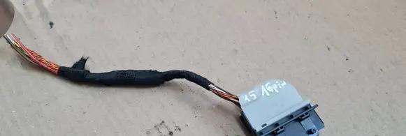 Audi A4 S4 B9 Front door wiring loom 4H0972701 21129091