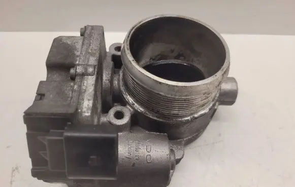 Audi A6 S6 C6 4F Throttle valve 4E0145950F 2110080324 A2C53100874