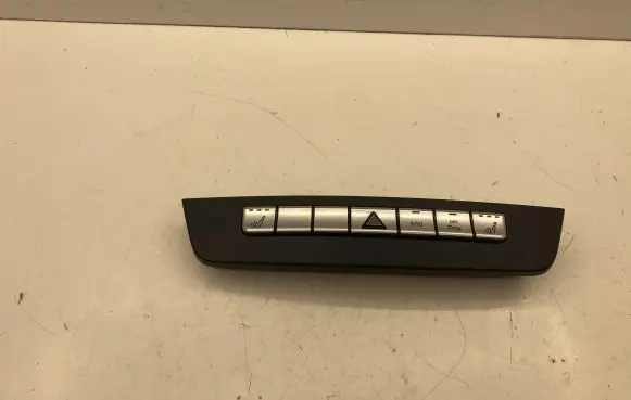 Mercedes-Benz C W204 A set of switches A2049050302