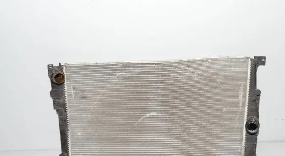 BMW 3 F30 F35 F31 Coolant radiator 7600516 17117600516