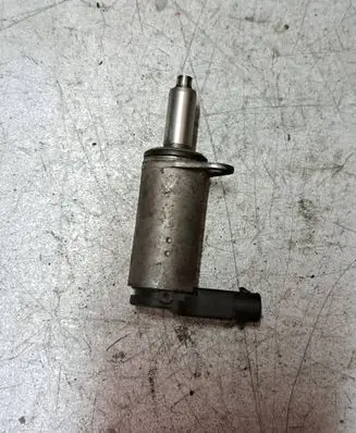 Audi A4 S4 B8 8K Camshaft vanos timing valve C271302302