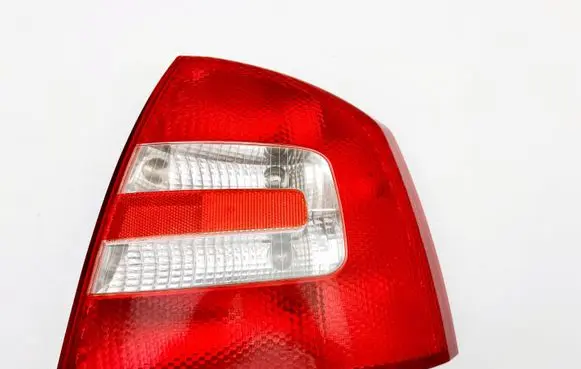 Skoda Octavia Mk2 (1Z) Rear/tail lights 1Z5945112A