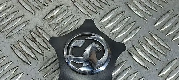 Opel Astra J Original wheel cap