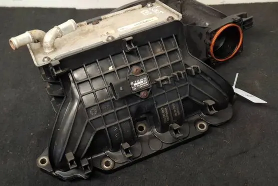 Skoda Octavia Mk2 (1Z) Intake manifold 03C129711AD 03F145749C