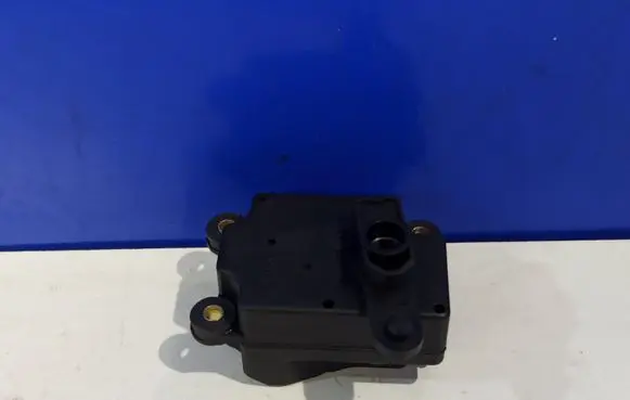 Volvo XC90 A/C air flow flap actuator/motor 31101060