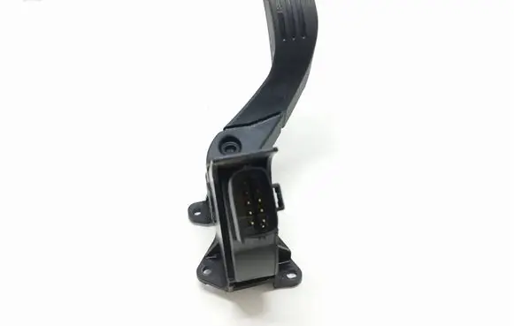 Ford Focus Accelerator throttle pedal 98AB9F836AE