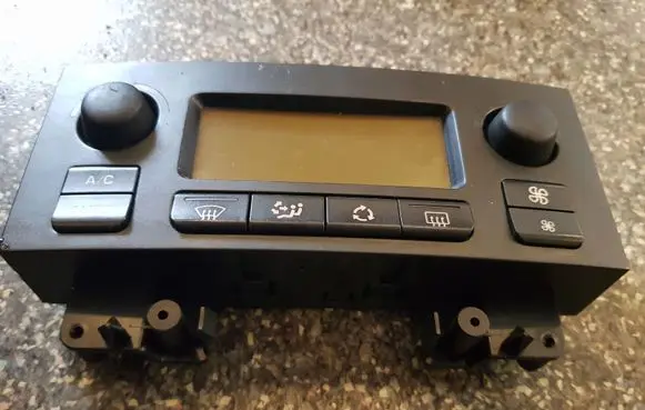 Citroen C4 I Climate control unit 9658084577