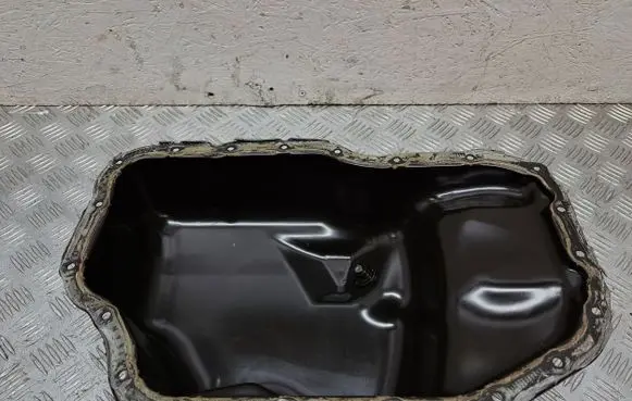 Toyota Verso Oil sump 121020R021