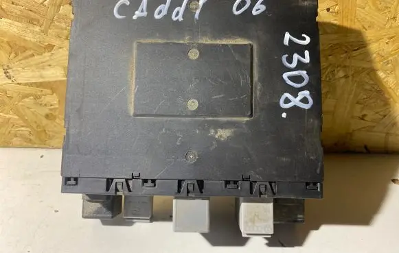 Volkswagen Caddy Comfort/convenience module 3C8937049D F005V0074 H54S2602