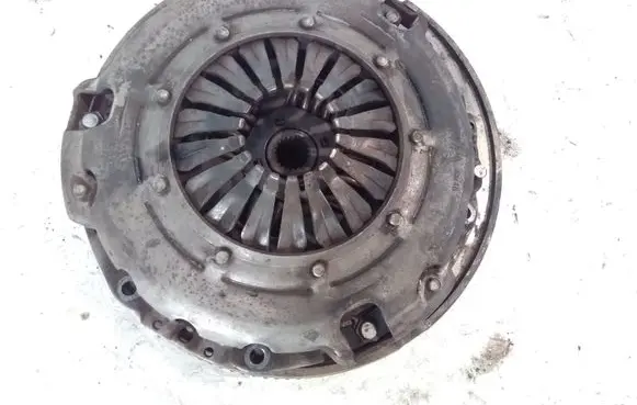 Opel Vivaro Clutch set kit 8200823873