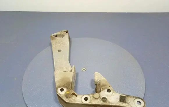 BMW X7 G07 Gearbox mounting bracket 8486998