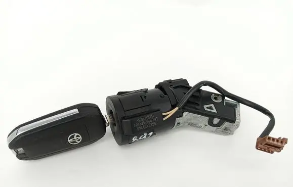Toyota Proace Ignition lock 9663123380