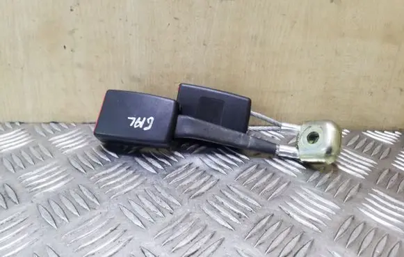 Audi A4 S4 B6 8E 8H Middle seatbelt buckle (rear) 8E085773901C
