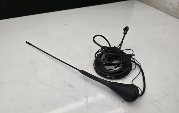 Mercedes-Benz Sprinter W901 W902 W903 W904 Radio antenna 053002452