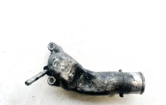 Toyota Avensis T250 Engine coolant pipe/hose