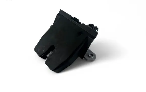 Volvo V40 Tailgate/trunk/boot lock/catch/latch 31440245