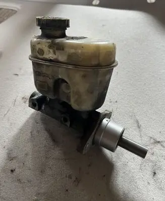 Jeep Grand Cherokee (WJ) Master brake cylinder 26612501143 2661250114