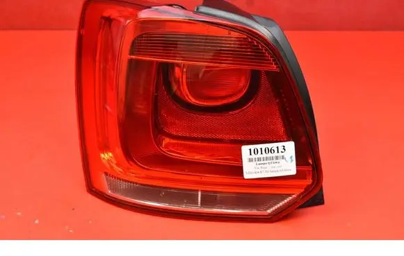 Rear/tail lights