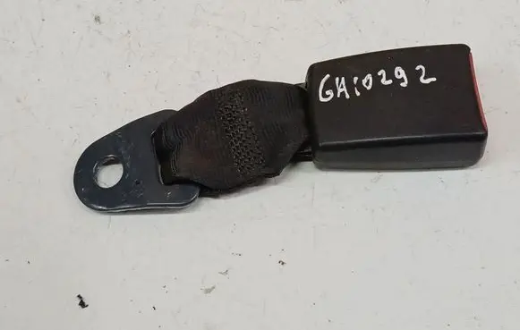 Citroen C3 Rear seatbelt buckle 33015510