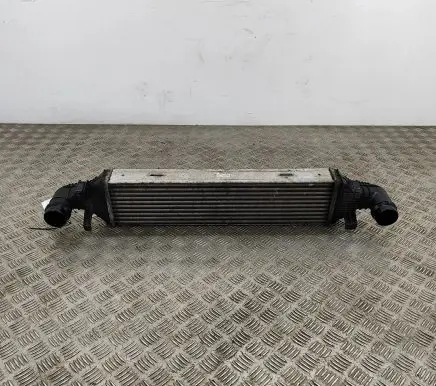 Mercedes-Benz C W204 Intercooler radiator A2045000200