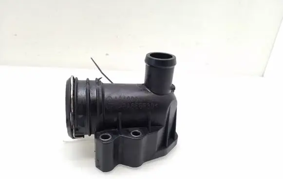 Mercedes-Benz E W212 Engine coolant pipe/hose A6422001156