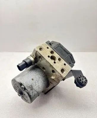 BMW 5 E39 ABS Pump 6758969 6758971 025950002