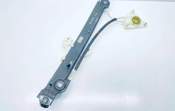 Seat Altea XL Rear window lifting mechanism without motor 5P0839461A