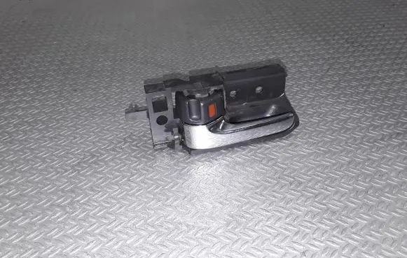 Toyota Avensis T250 Front door interior handle 50594A1