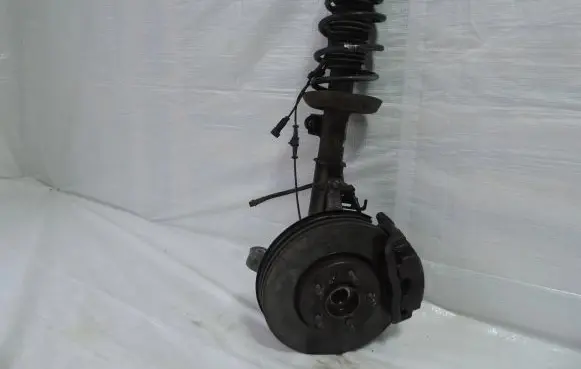 Opel Zafira C Front shock absorber/damper 13474032